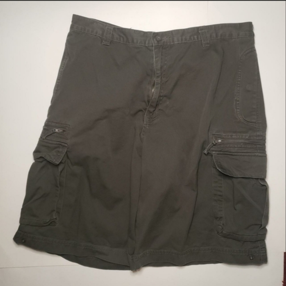 Lee Dungarees Brown Cargo shorts size 36